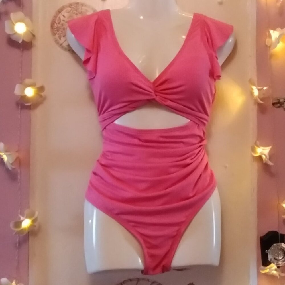 Charmo (M) Ribbed and Ruffled Monokini